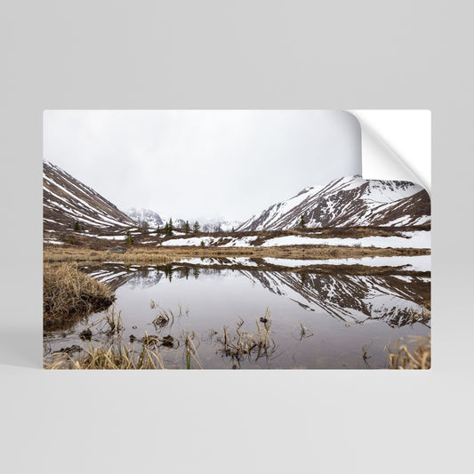 SNOW-KISSED REFLECTIONS Αυτοκόλλητη Αφίσα οριζόντια