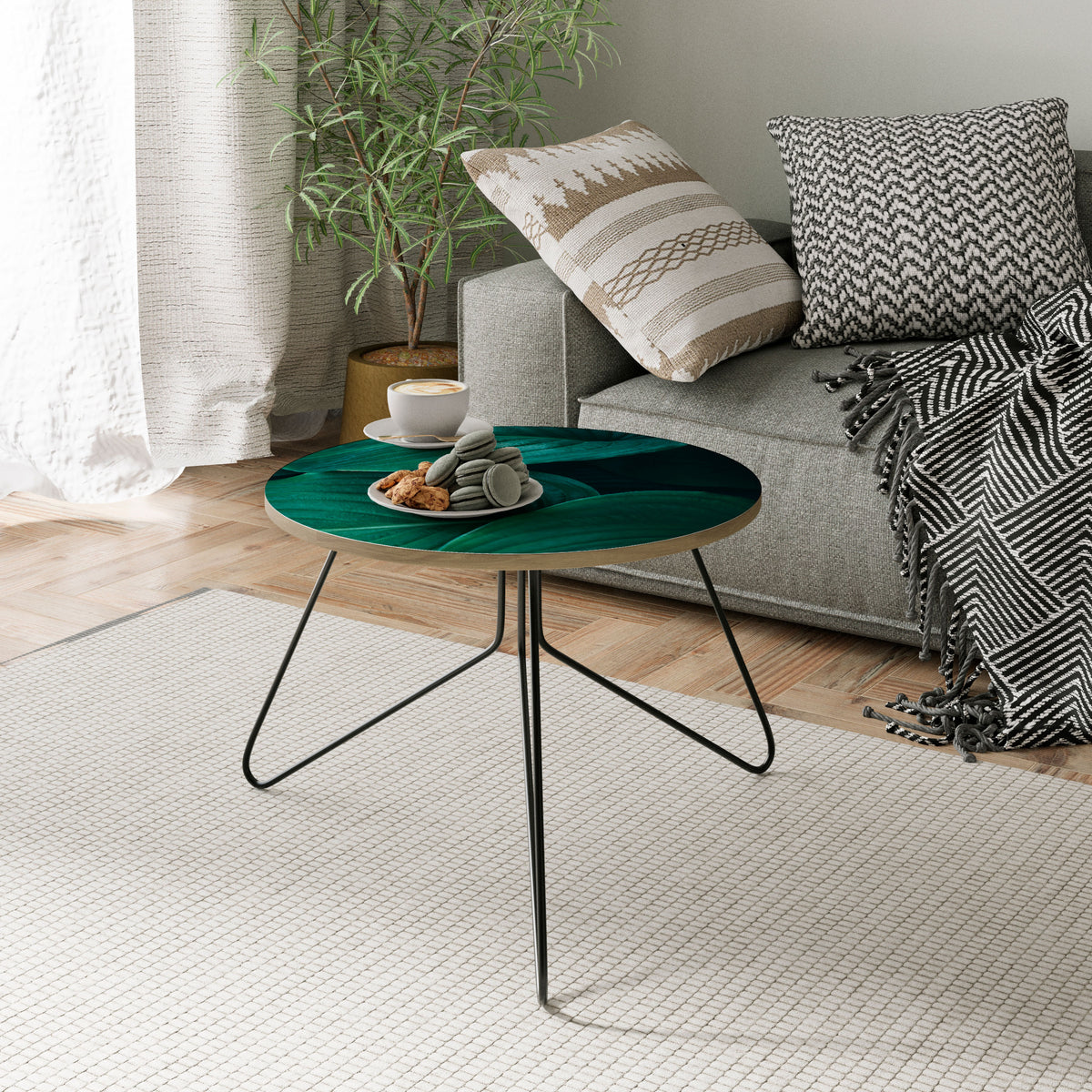 SUBTLE BOTANICAL HUES Couchtisch