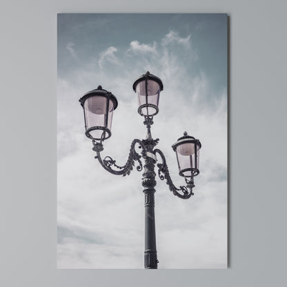 WHISPERS OF LIGHT Stampa su tela verticale