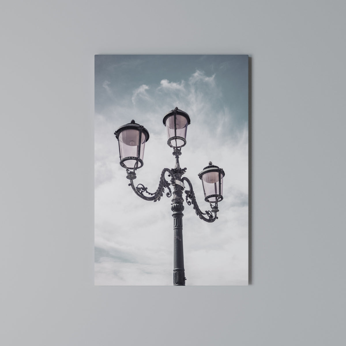 WHISPERS OF LIGHT Stampa su tela verticale