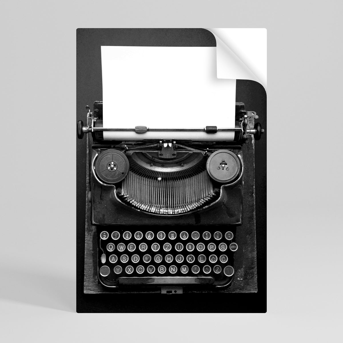 TYPEWRITER SYMPHONY Svislý samolepicí plakát