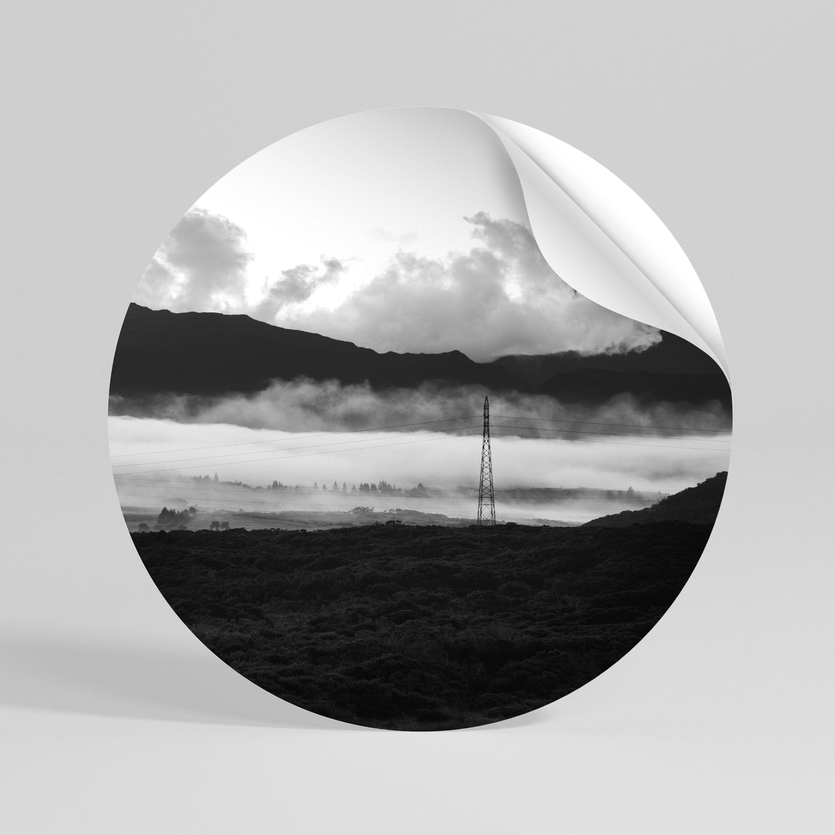 MISTY MOUNTAIN RADIANCE Runder Wandsticker zum Abziehen und Aufkleben