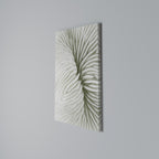 NATURE'S SYMMETRY Quadro em tela vertical