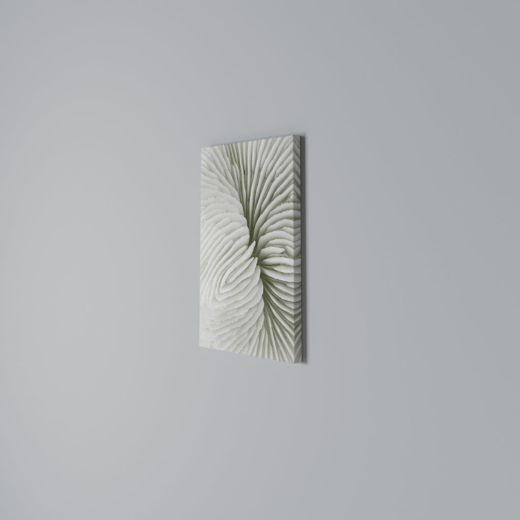 NATURE'S SYMMETRY Quadro em tela vertical