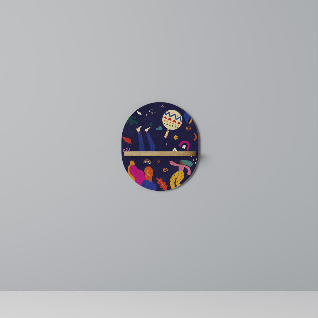 FESTIVE PLEASURES Designová police