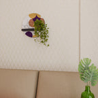 CRACKED GEOMETRY Decorative Art Shelf