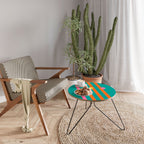 SOMEWHERE IN BETWEEN Soffbord