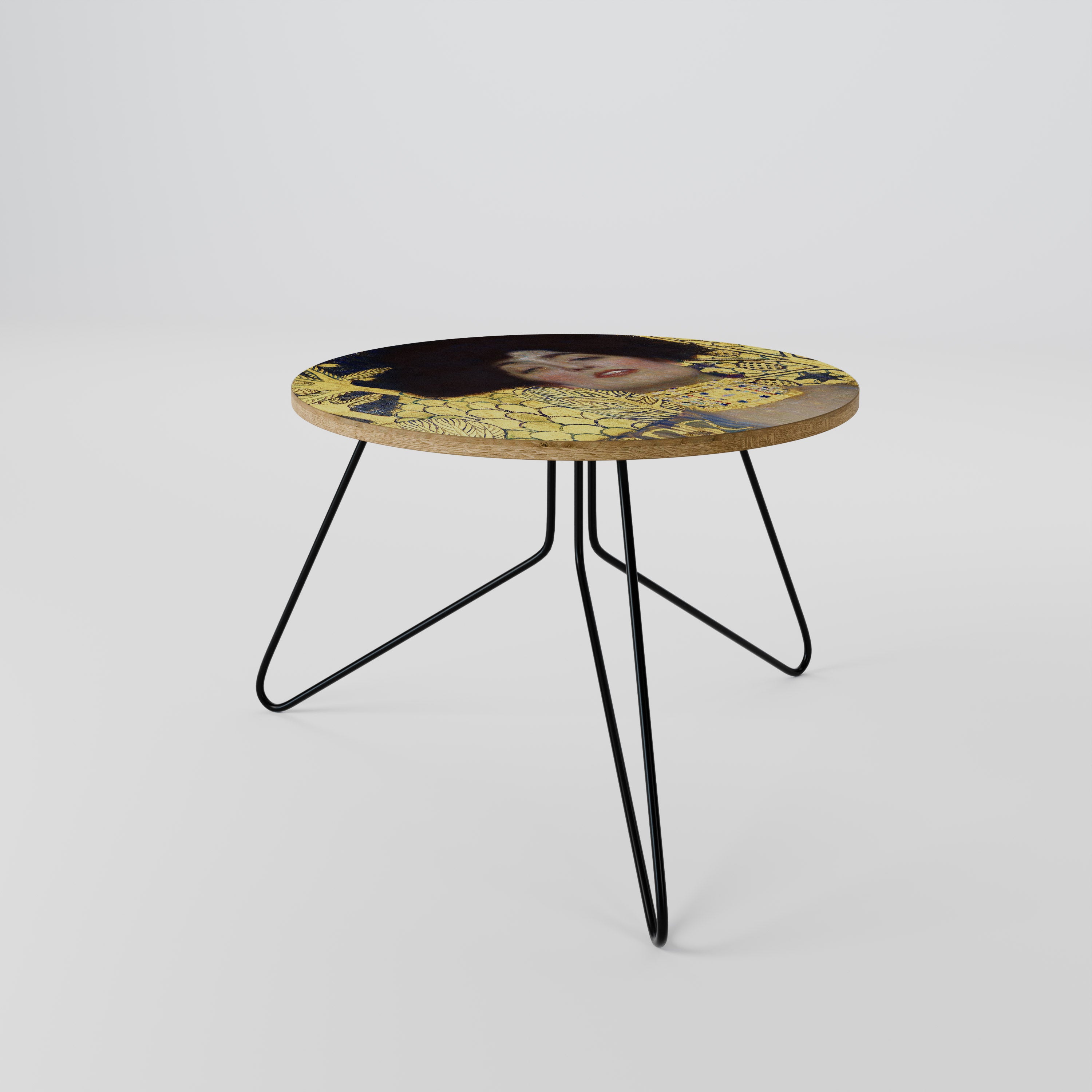 JUDITH WITHOUT HOLOFERNES Mesa de centro