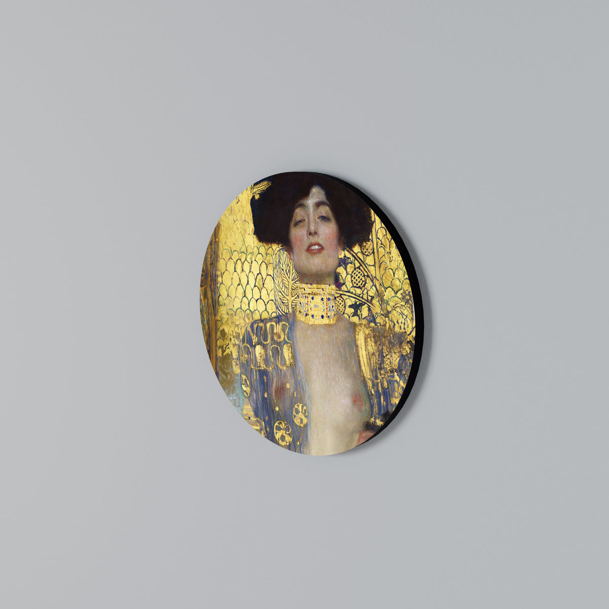 JUDITH & HOLOFERNES Round Wall Art