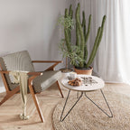 ADVENTURE AWAITS YOU Couchtisch