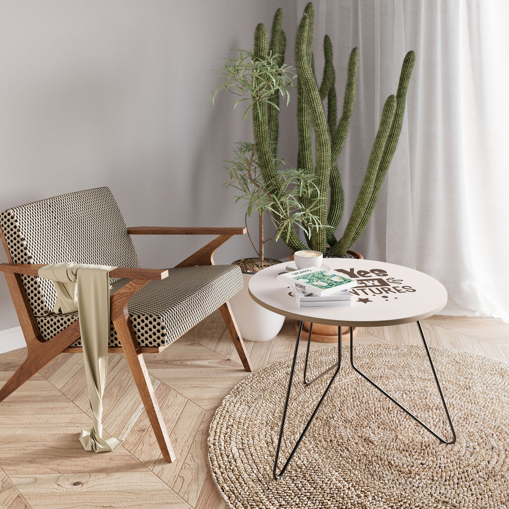 ADVENTURE AWAITS YOU Couchtisch