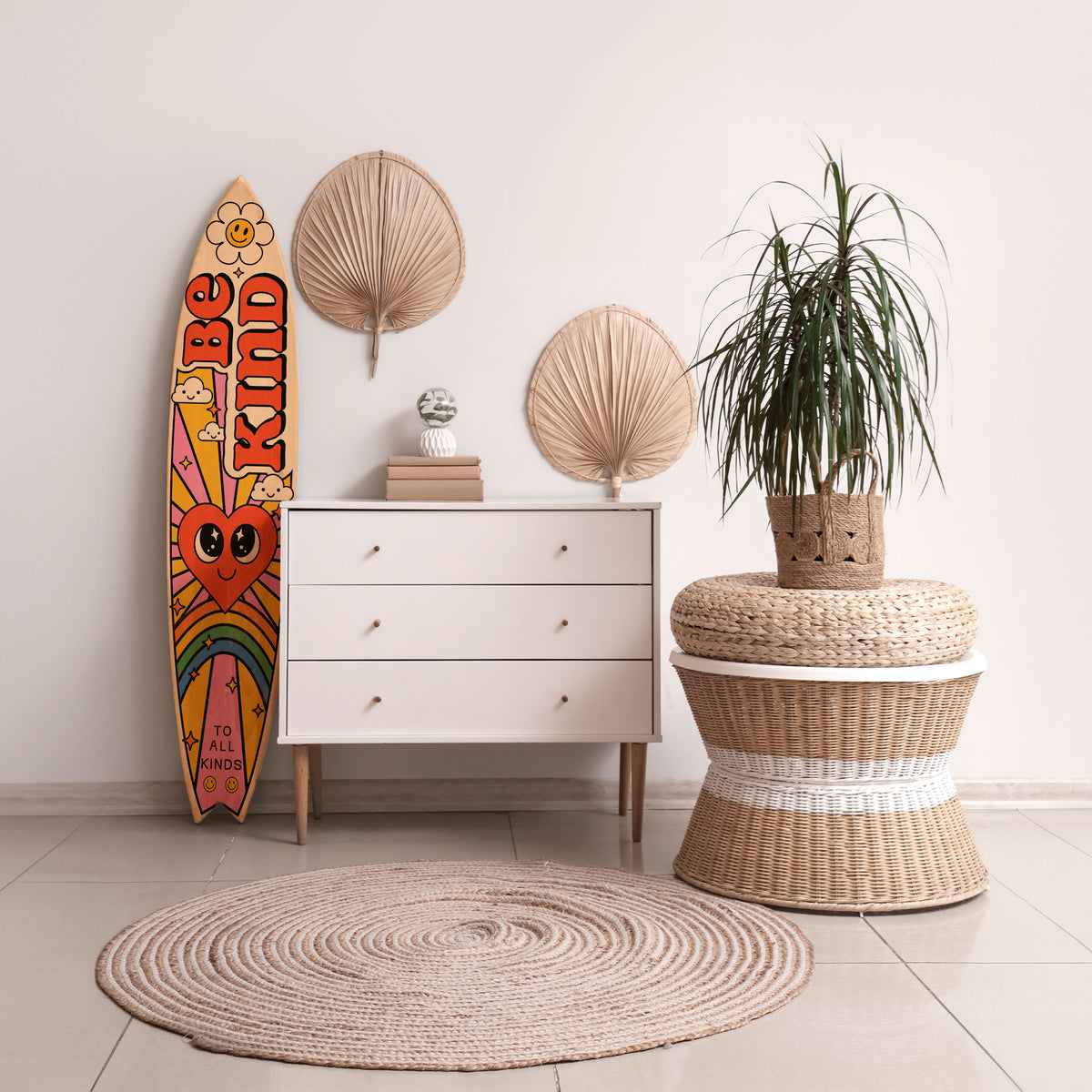 BE KIND Deko-Surfboard
