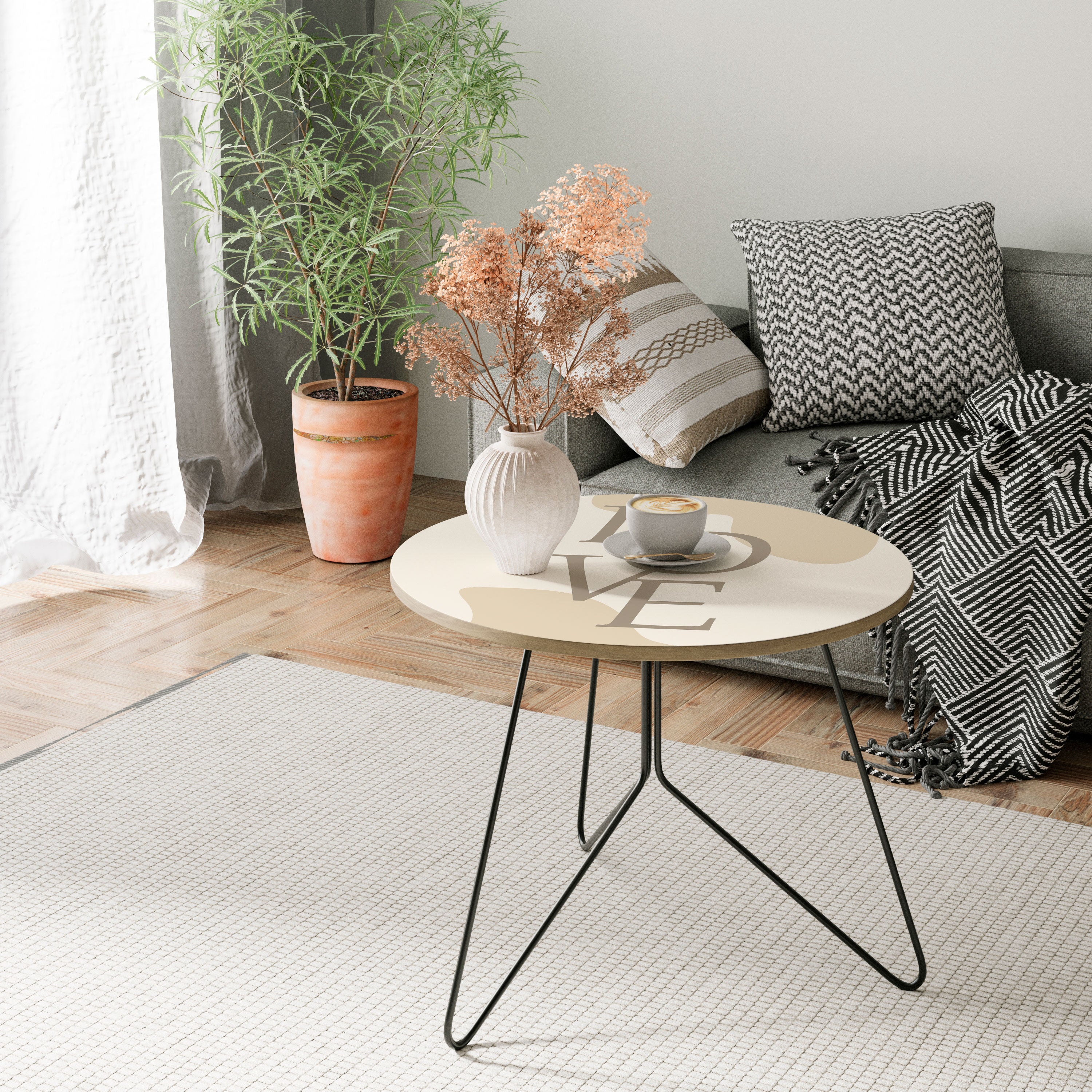 LOVE IN FORM Couchtisch