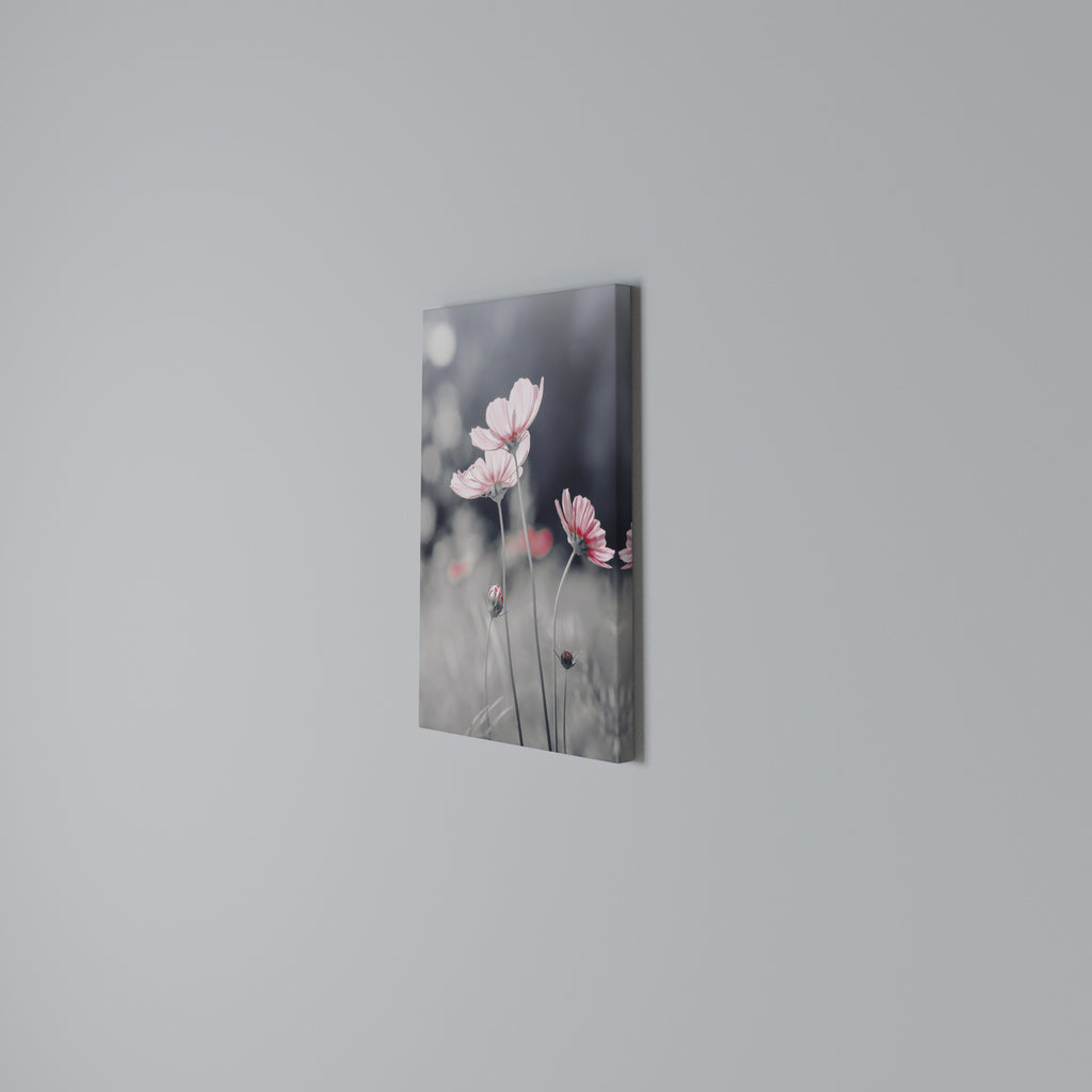 SUBTLE PETAL DANCE Κατακόρυφος Πίνακας σε Καμβά